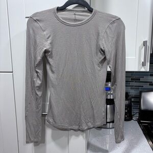 lululemon athletica Gray Hold Tight Long Sleeve Top